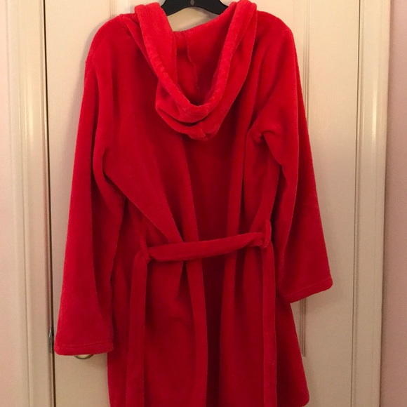 Red VS robe - Picture 5 of 5